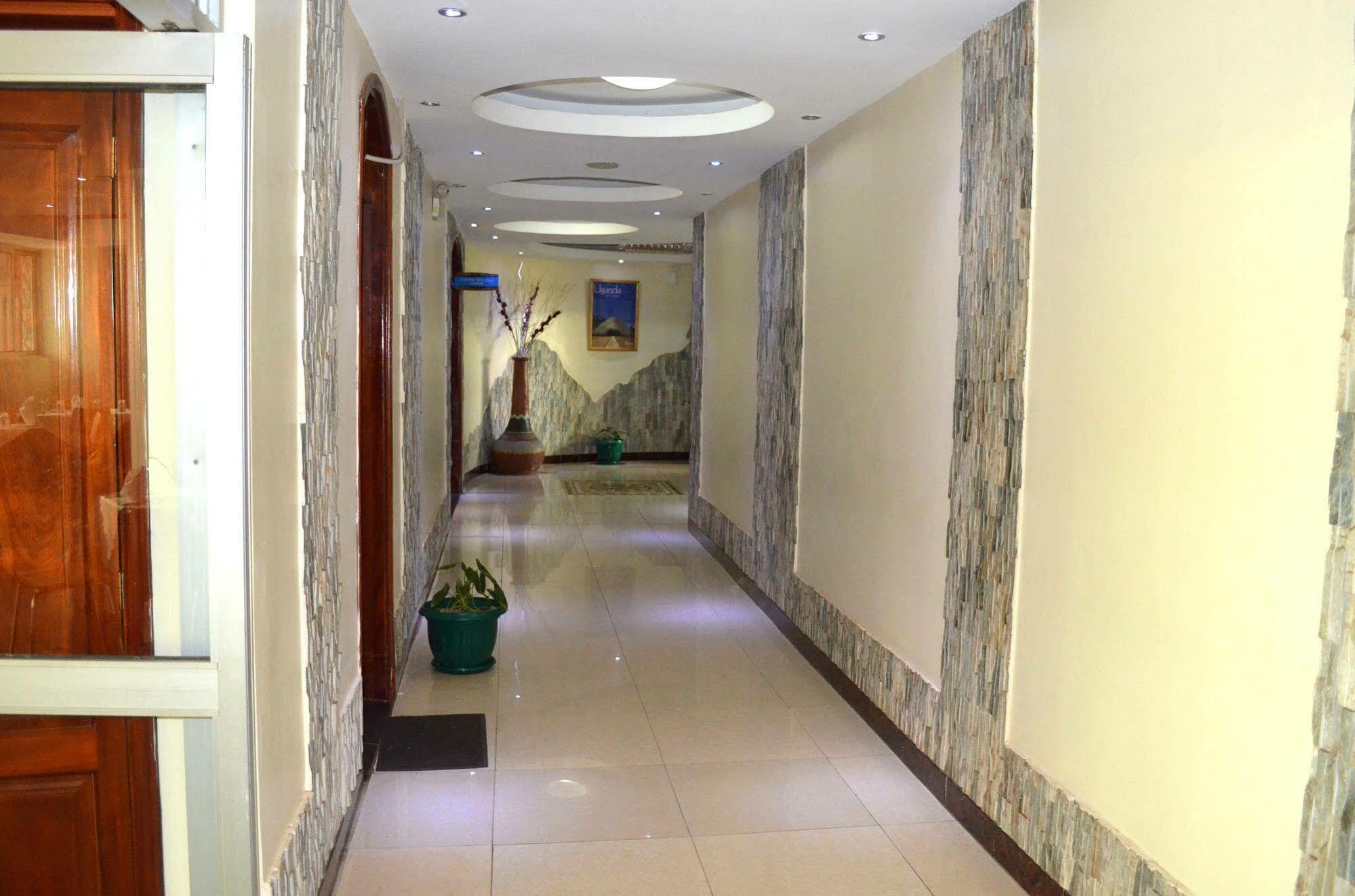 Mt. Zion Hotel Kampala Exterior photo